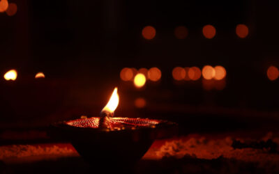 Achtsame Raunächte 2025 erleben: Dein Workbook für eine magische Zeit zwischen den Jahren